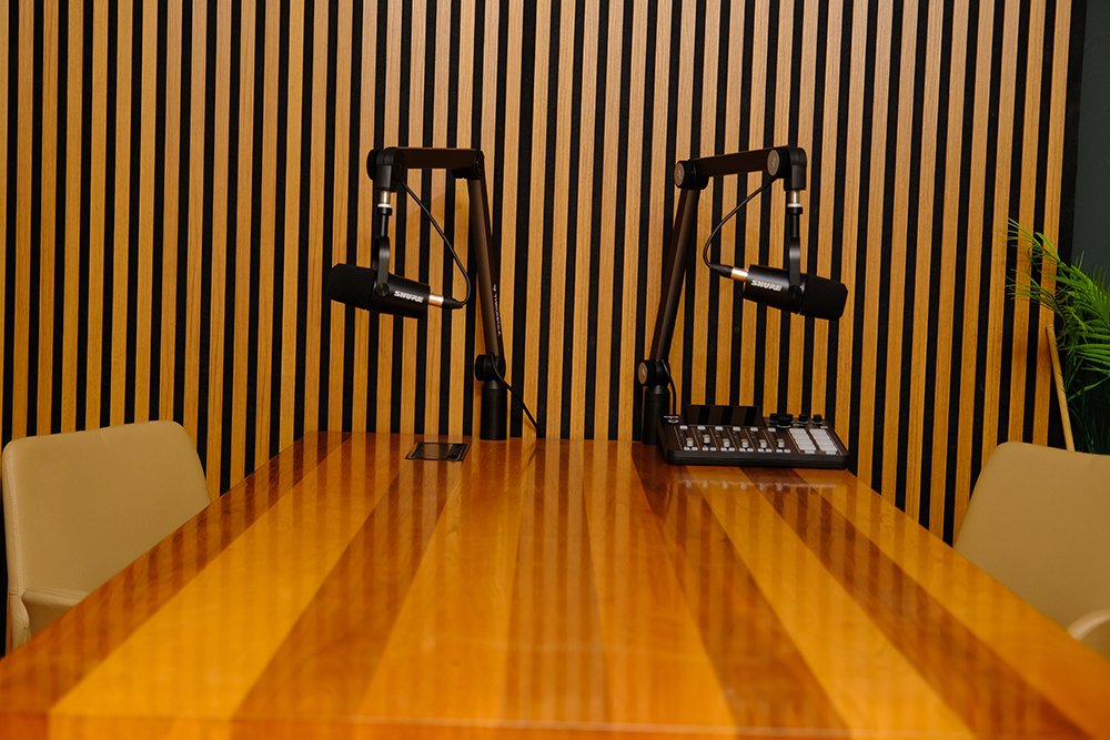 Kendin çek stüdyo sistemi ve prompter